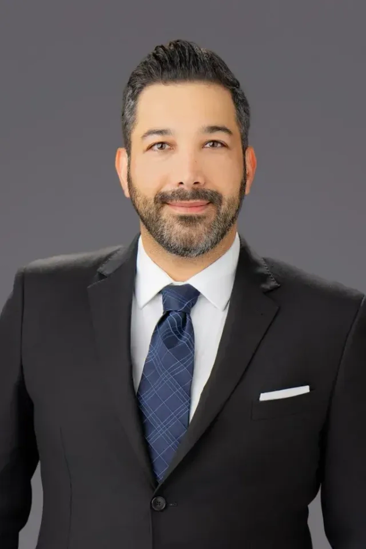 四虎影视首席创作人陈志远导演近照